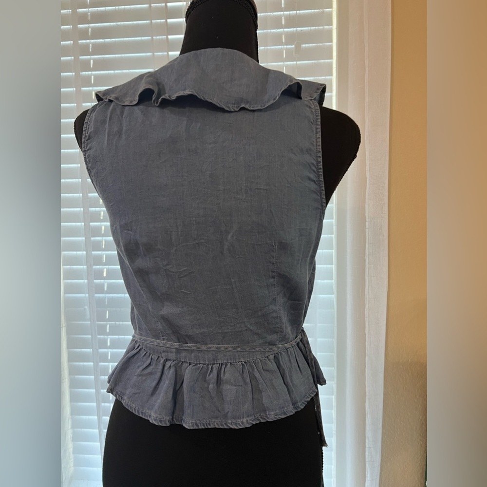 Forever 21 Top - Picture 2 of 3